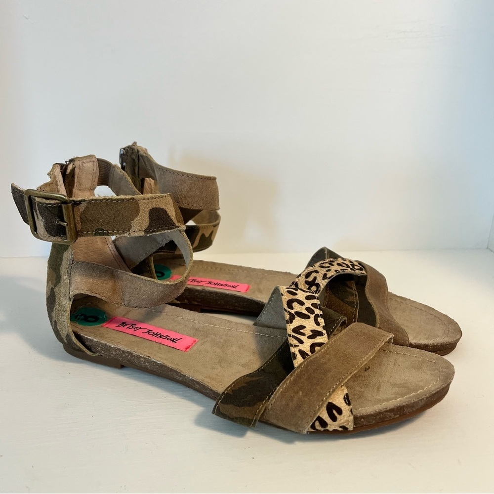 Betsey Johnson Women's Leopard Print Sandals
